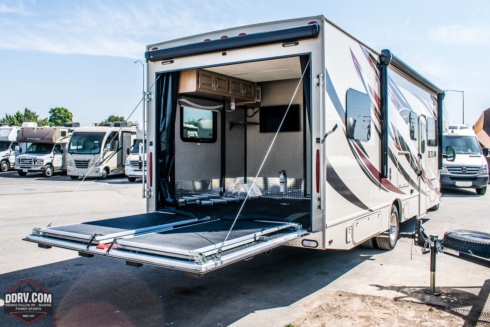 New 2019 THOR OUTLAW 29J MH in Boise #THK009 | Dennis Dillon RV Marine ...