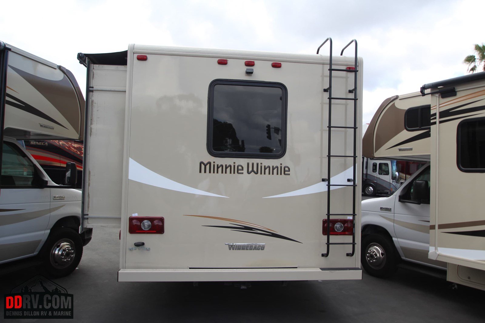 Pre-Owned 2018 WINNEBAGO MINI WINI 26A Specialty Vehicle in Boise # ...