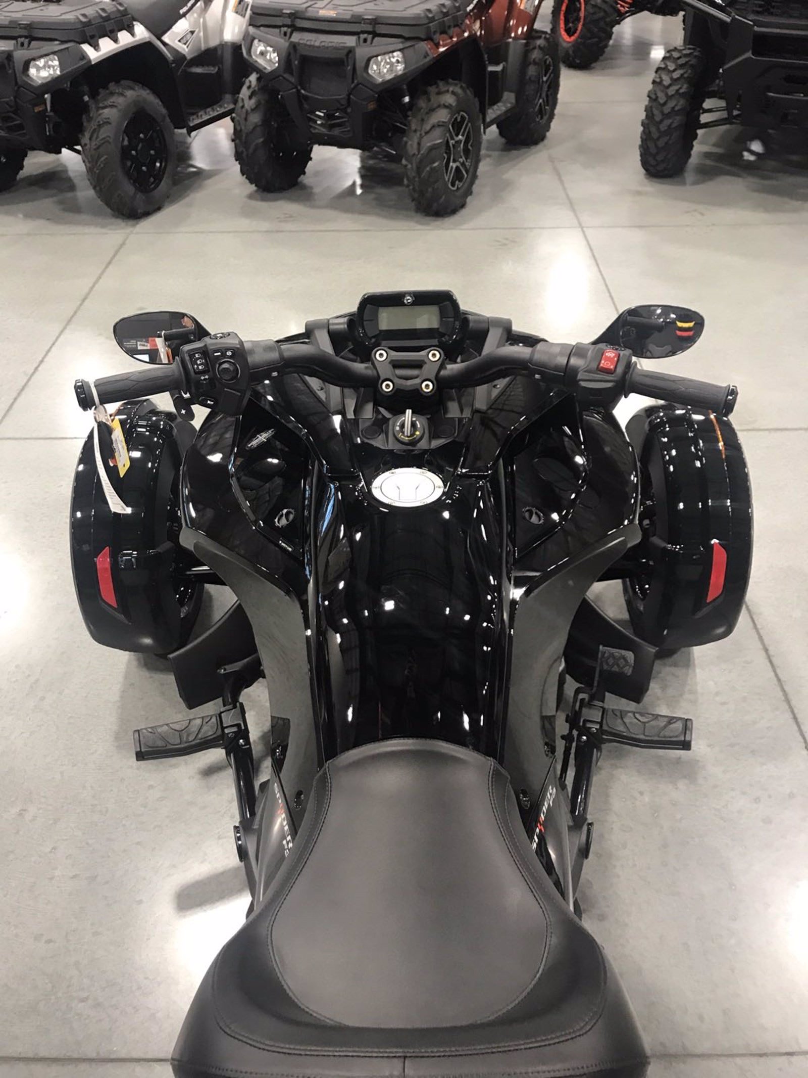 2020 can am f3la