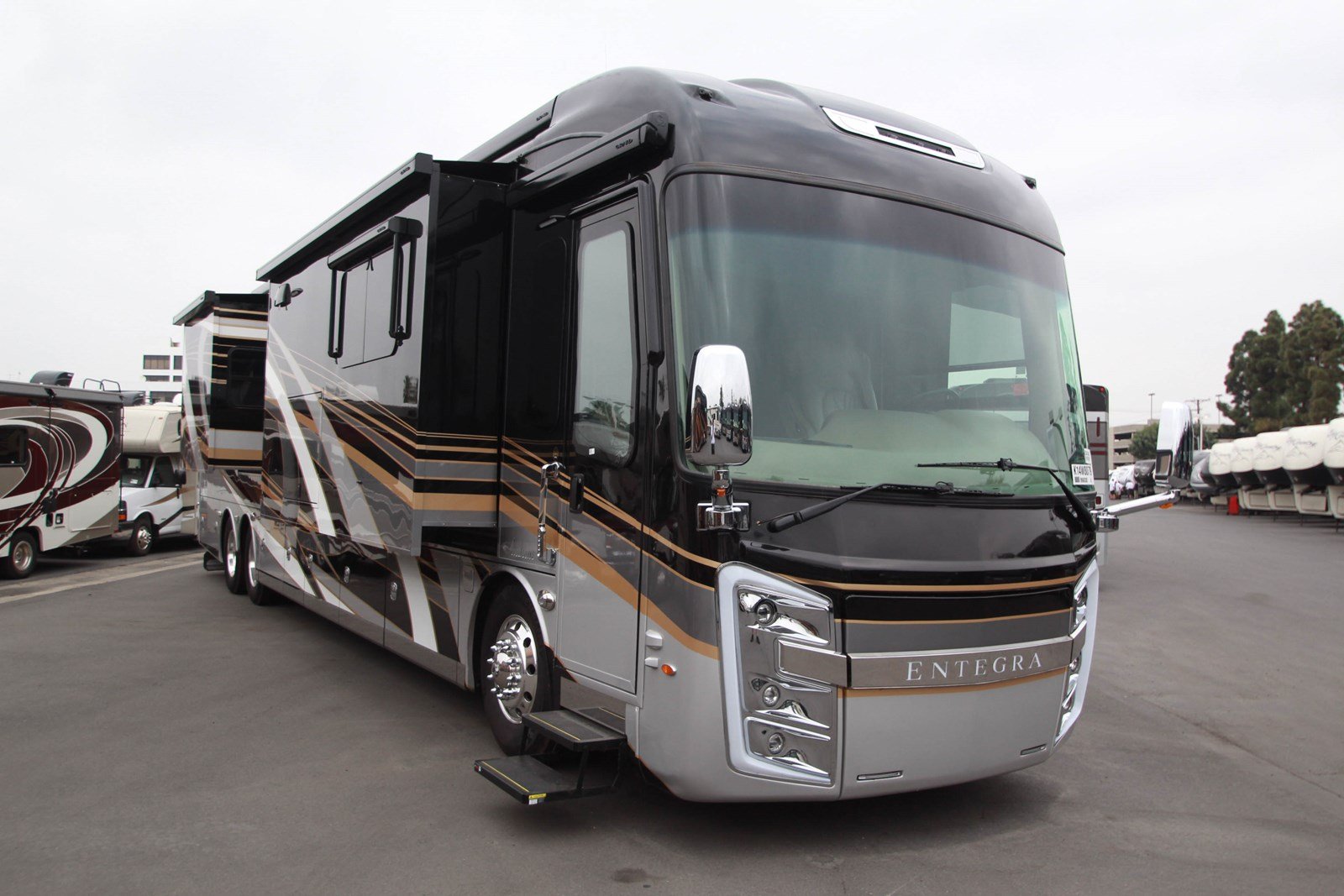 New 2019 ENTEGRA ANTHEM 44W MH in Boise #EGK040 | Dennis Dillon RV ...