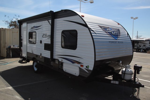 Pre-Owned 2018 FOREST RIVER CRUISE LITE 181RT CCH in Boise #YJ047A ...