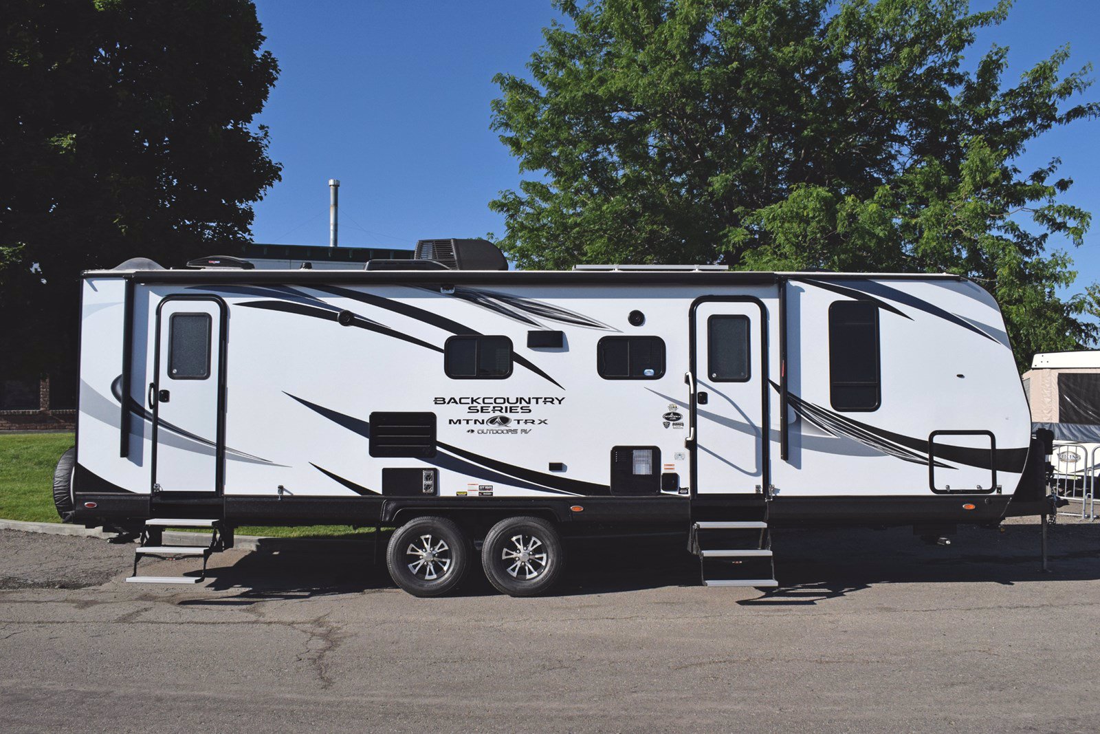 New 2020 OUTDOORS RV MOUNTAIN TRAIL 27DBS CCH in Boise #SL008 | Dennis ...