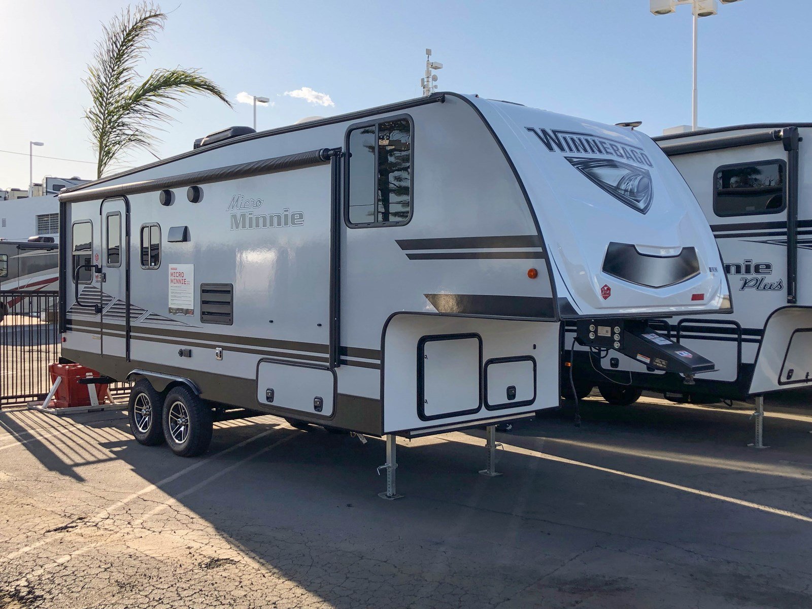 New 2020 Winnebago Micro Minnie 2405rl Cch In Boise Gl063 Dennis