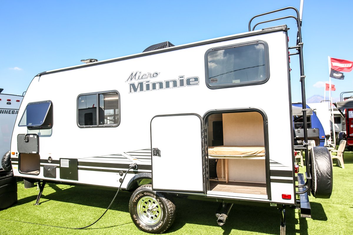 New 2019 WINNEBAGO MICRO MINNIE 1700BH CCH in Boise GK136 Dennis