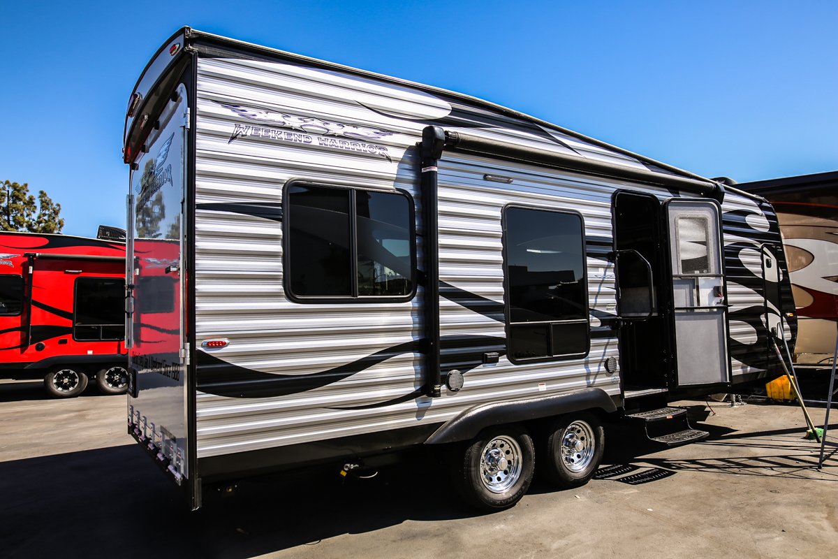 New 2019 WEEKEND WARRIOR SS1900 CCH in Boise #OMK043 | Dennis Dillon RV ...