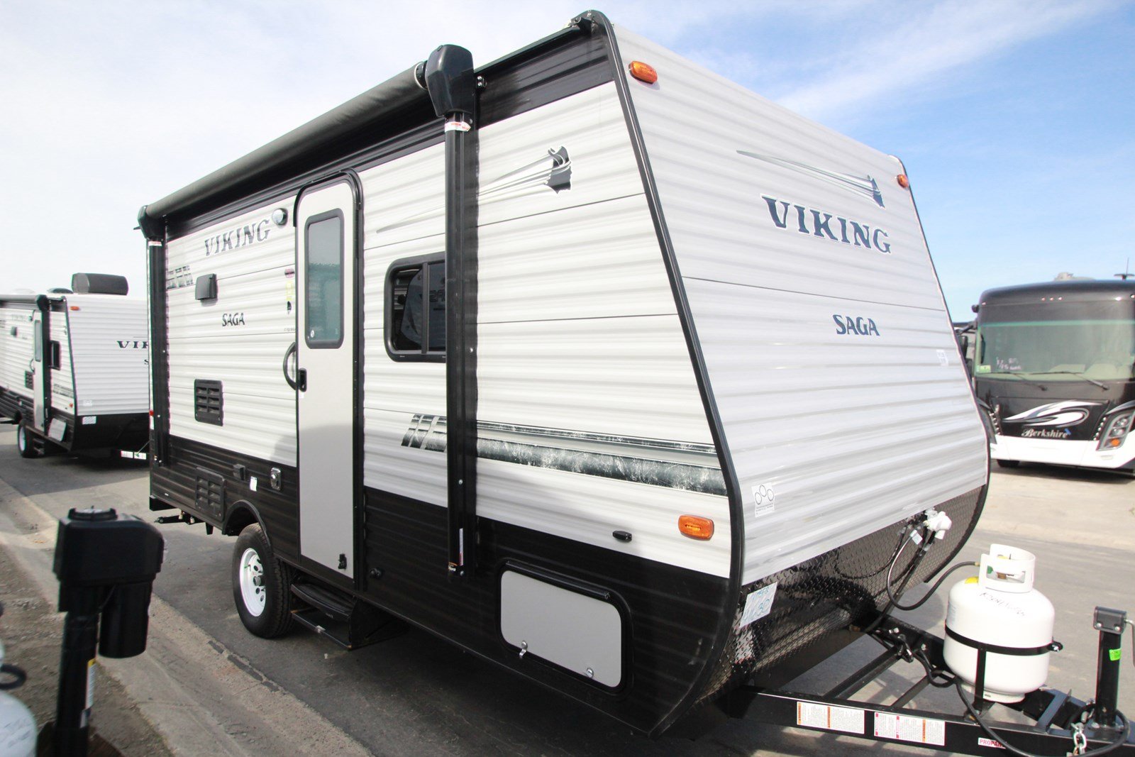 New 2019 FOREST RIVER VIKING SAGA 17SFQ CCH in Boise #YK106 | Dennis ...