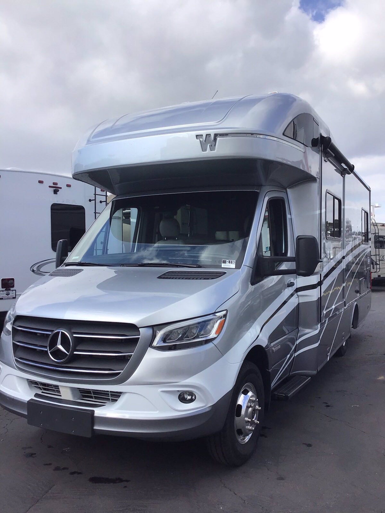 New 2020 WINNEBAGO VIEW 24V Specialty Vehicle in Boise GL116 Dennis